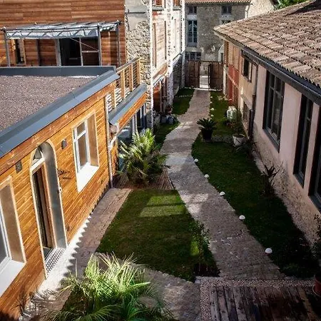 Logis Nature Cathare 4* Léran